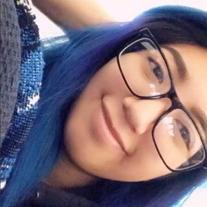 Meet your Posher, Savannah